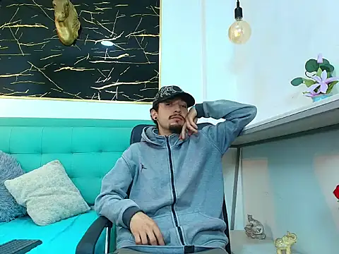 Snapshot of Juan-Jose69 chatting on January 9, 2026, 3:35 am Juan-Jose69 online show from January 9, 2026, 3:35 am