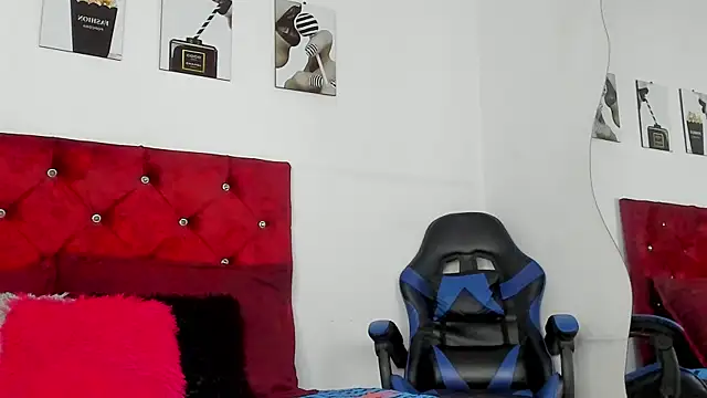 Liamsubtle01 online show from May 12, 2026, 11:05 am