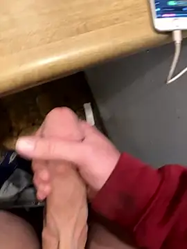 Nutsohard online show from January 13, 2026, 2:43 pm