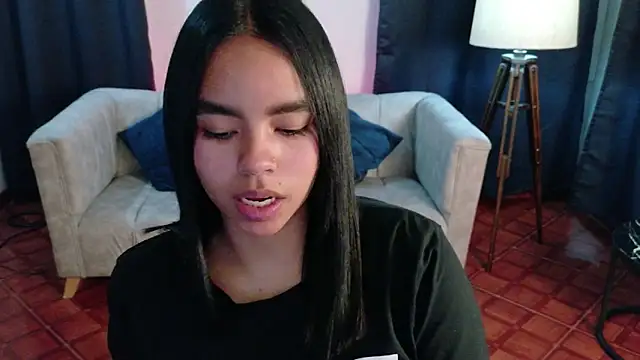 SofiaMante  online show from April 11, 2026, 8:12 pm