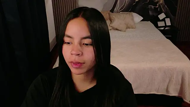 Snapshot of SofiaMante_ chatting on February 24, 2026, 9:59 pm SofiaMante online show from February 24, 2026, 9:59 pm