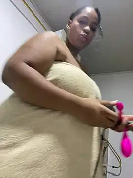 Snapshot of NataliaMillers chatting on March 28, 2026, 4:46 am NataliaMillers online show from March 28, 2026, 4:46 am