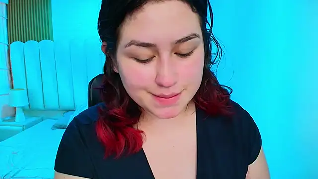 azul veraa online show from February 4, 2026, 12:22 pm