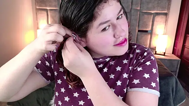azul veraa online show from May 30, 2026, 12:22 pm