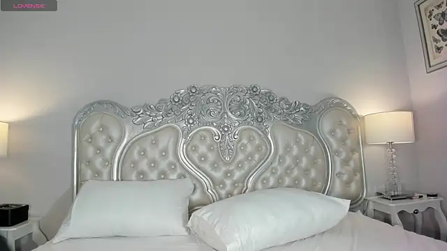 Snapshot of KatheOlson chatting on March 17, 2026, 8:12 pm KatheOlson online show from March 17, 2026, 8:12 pm