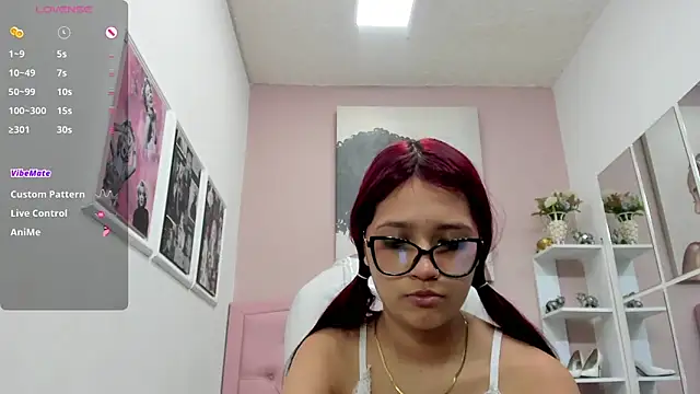 Snapshot of Paris_rivas chatting on March 18, 2026, 11:59 pm Paris rivas online show from March 18, 2026, 11:59 pm