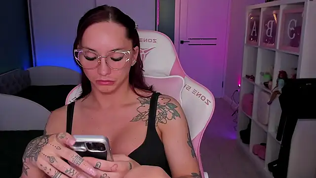 SibylVex online show from February 1, 2026, 10:35 am