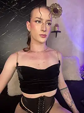 Alana Stone online show from May 18, 2026, 6:45 pm