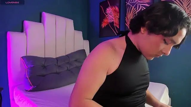 Snapshot of Nicki_Ripperton chatting on March 24, 2026, 3:39 am Nicki Ripperton online show from March 24, 2026, 3:39 am