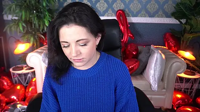 Snapshot of Dafni_Monn chatting on February 14, 2026, 6:35 am Dafni Monn online show from February 14, 2026, 6:35 am