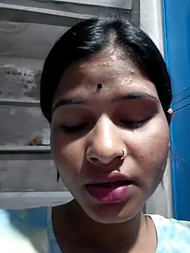 Snapshot of Nirasha_cute chatting on February 12, 2026, 6:51 pm Nirasha cute online show from February 12, 2026, 6:51 pm