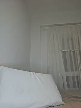Angelmoon04 online show from May 13, 2026, 2:07 am