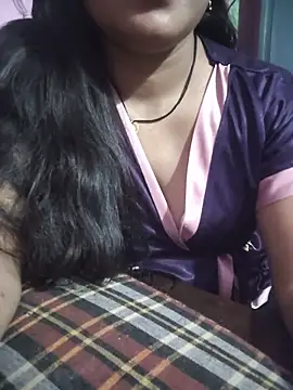 Snapshot of Nilam_cute chatting on May 16, 2026, 5:56 pm Nilam cute online show from May 16, 2026, 5:56 pm