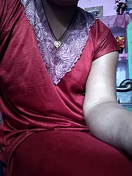 Snapshot of Nilam_cute chatting on April 17, 2026, 4:04 am Nilam cute online show from April 17, 2026, 4:04 am