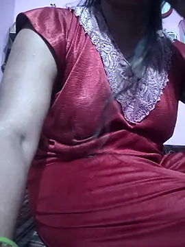 Snapshot of Nilam_cute chatting on May 11, 2026, 5:21 pm Nilam cute online show from May 11, 2026, 5:21 pm