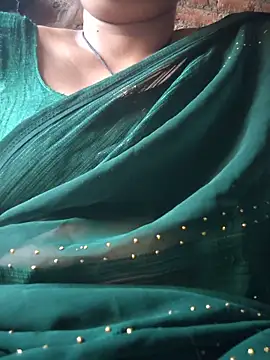 Snapshot of Nilam_cute chatting on May 19, 2026, 12:56 pm Nilam cute online show from May 19, 2026, 12:56 pm