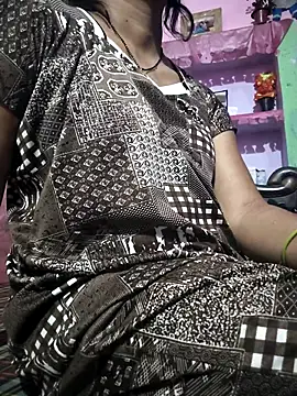 Snapshot of Nilam_cute chatting on April 18, 2026, 3:36 pm Nilam cute online show from April 18, 2026, 3:36 pm