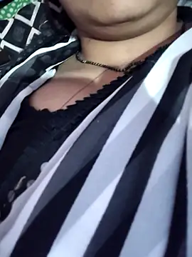 Snapshot of Nilam_cute chatting on March 1, 2026, 1:55 pm Nilam cute online show from March 1, 2026, 1:55 pm