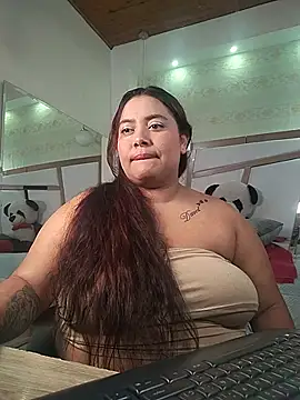 tatikanyx online show from June 14, 2026, 8:54 pm