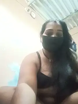 Hotnidhisexih online show from June 7, 2026, 7:13 am