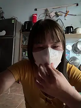 July-love online show from February 14, 2026, 5:40 am