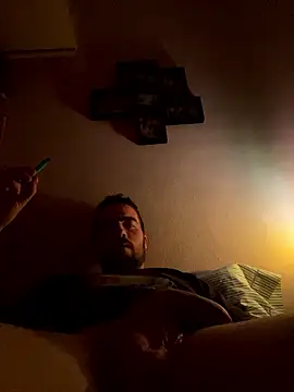 Snapshot of Apalancado94 chatting on January 8, 2026, 10:16 pm Apalancado94 online show from January 8, 2026, 10:16 pm