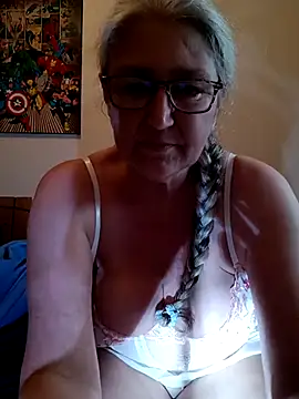 valere2727 online show from January 12, 2026, 9:38 am