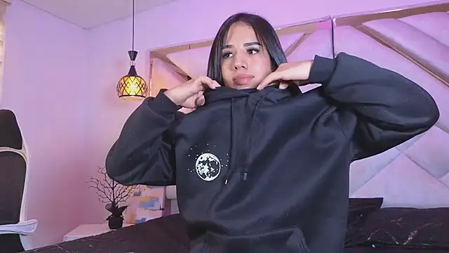 Snapshot of zoevg chatting on March 31, 2026, 12:51 pm zoevg online show from March 31, 2026, 12:51 pm