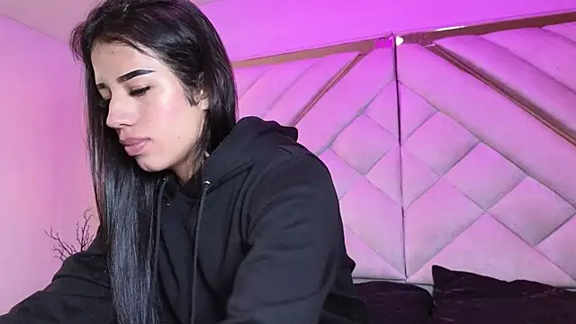 Snapshot of zoevg chatting on March 27, 2026, 12:50 pm zoevg online show from March 27, 2026, 12:50 pm