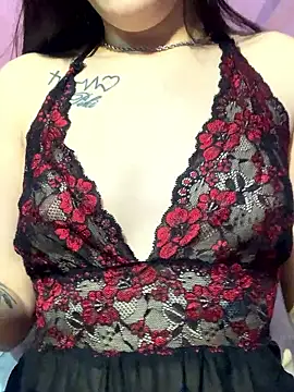 Snapshot of HotQueen777 chatting on January 8, 2026, 2:06 am HotQueen777 online show from January 8, 2026, 2:06 am