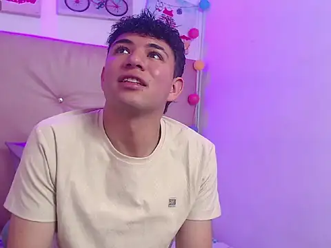 Snapshot of iam__lukas__ chatting on January 11, 2026, 3:19 pm iam lukas online show from January 11, 2026, 3:19 pm