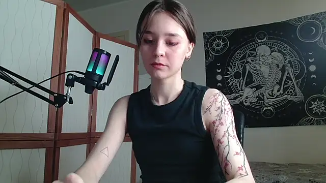 Mysterious Toy online show from February 9, 2026, 5:11 pm