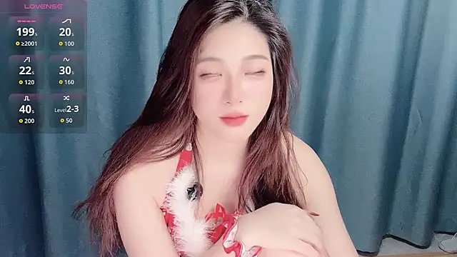 Snapshot of Starlets77 chatting on February 14, 2026, 1:55 pm Starlets77 online show from February 14, 2026, 1:55 pm