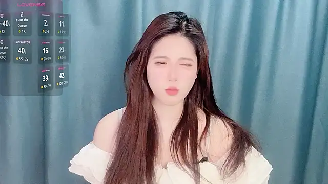 Snapshot of Starlets77 chatting on February 21, 2026, 1:02 pm Starlets77 online show from February 21, 2026, 1:02 pm