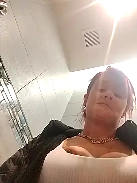 ASH Blondie Slut online show from March 29, 2026, 8:10 pm