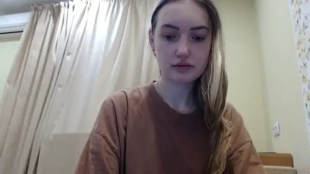 Snapshot of Eva_Harris chatting on January 12, 2026, 9:31 pm Eva Harris online show from January 12, 2026, 9:31 pm