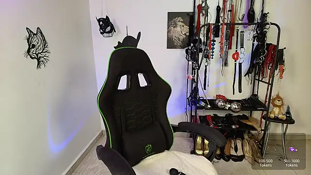 Snapshot of ariannaconnor_ chatting on March 25, 2026, 2:05 pm ariannaconnor online show from March 25, 2026, 2:05 pm