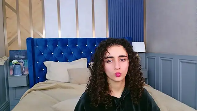 Snapshot of Susan_Fors chatting on March 31, 2026, 6:04 am Susan Fors online show from March 31, 2026, 6:04 am