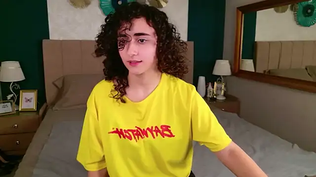 Snapshot of Susan_Fors chatting on March 22, 2026, 6:48 am Susan Fors online show from March 22, 2026, 6:48 am