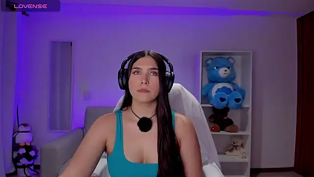 Snapshot of _wtdreamgirl chatting on July 4, 2026, 2:40 am wtdreamgirl online show from July 4, 2026, 2:40 am
