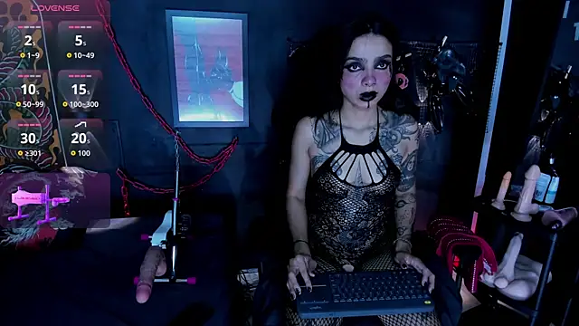 Electra Darkk online show from May 9, 2026, 5:05 pm