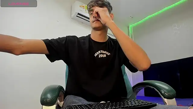 Nick Alejandro online show from January 10, 2026, 8:59 pm