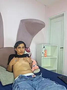 Snapshot of Fran_Smiths chatting on January 17, 2026, 7:17 pm Fran Smiths online show from January 17, 2026, 7:17 pm