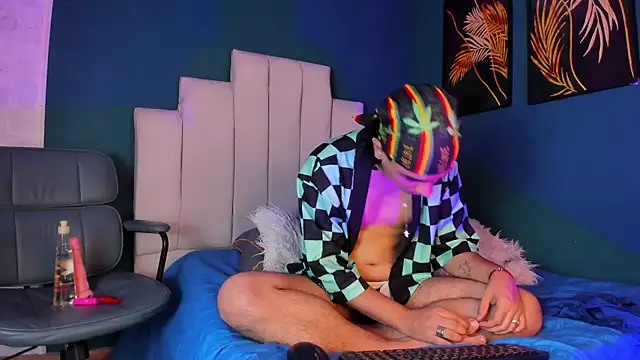 Snapshot of Fran_Smiths chatting on February 9, 2026, 7:56 pm Fran Smiths online show from February 9, 2026, 7:56 pm