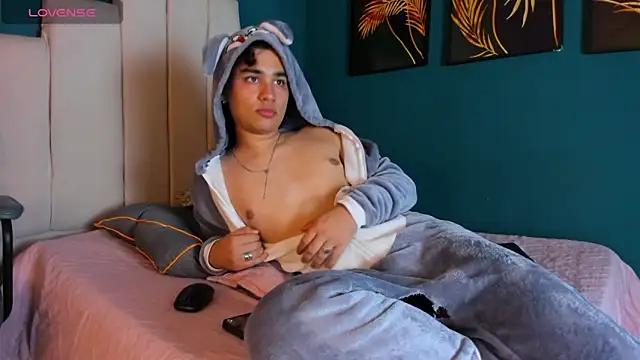 Snapshot of Fran_Smiths chatting on February 7, 2026, 7:44 pm Fran Smiths online show from February 7, 2026, 7:44 pm