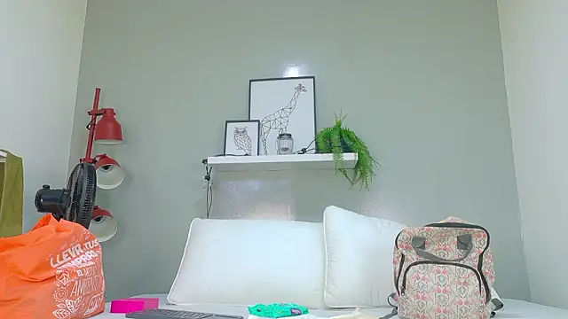 Dulcesexy   online show from March 17, 2026, 7:28 pm