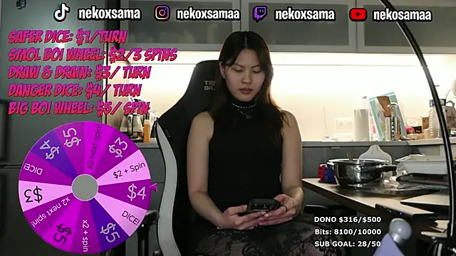 Snapshot of nekoxwaifu chatting on April 15, 2026, 7:58 pm nekoxwaifu online show from April 15, 2026, 7:58 pm