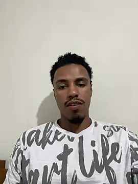 LorenzoBlack27 online show from July 6, 2026, 9:28 pm