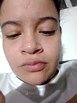 aAily-m online show from February 3, 2026, 3:39 pm