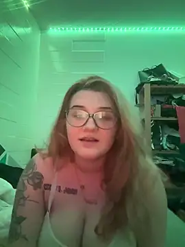 DianaMarie online show from January 14, 2026, 8:56 pm